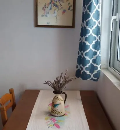 Bugarini Studio By The Sea *