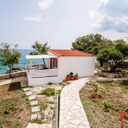 Prázdninový dům Bugarini Studio By The Sea